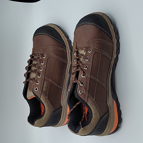 Hytest Lace to Toe Knox Electrical HazardSteel Toe Shoe 9
